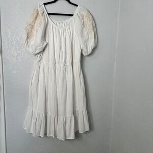 Target‎ White Embroidered Dress Puff Sleeve Boho Cottagecore Casual Women's